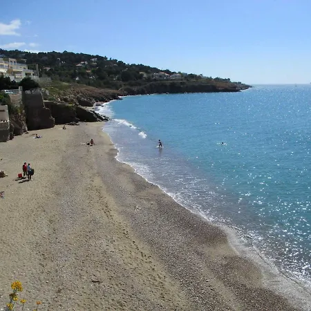 Διαμέρισμα Climatise Avec Parking, En Front De A - Fr-1-472a-265