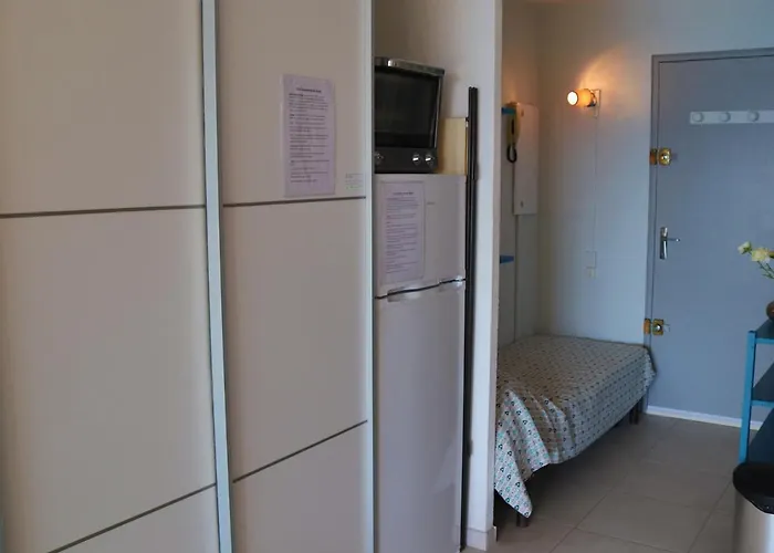 Appartement Studio en front de mer avec parking et climatisation, Sète - FR-1-472A-265