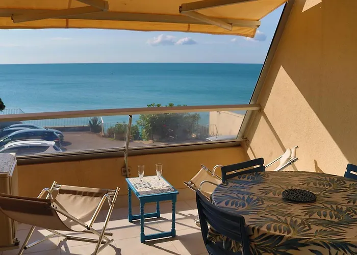 Appartement Studio en front de mer avec parking et climatisation, Sète - FR-1-472A-265 *